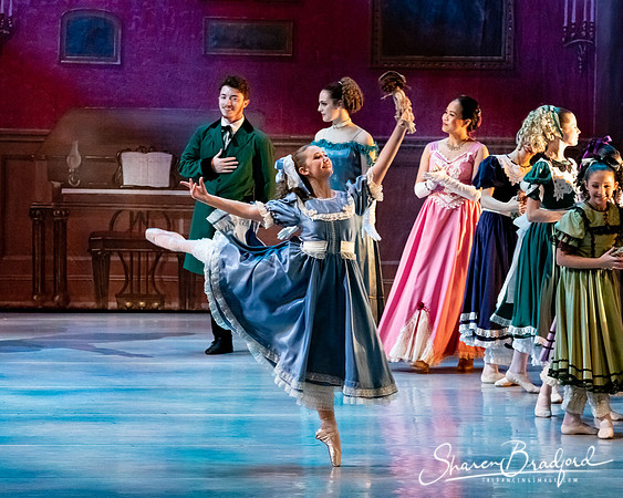 CCBT Nutcracker 19 pc Sharen Bradford-3659