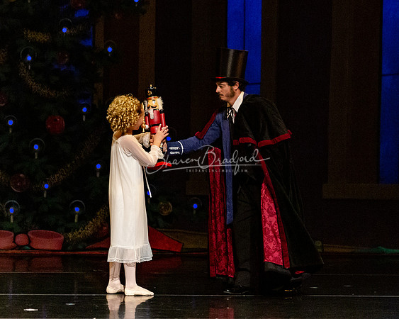 BNT Nutcracker Battle pc Sharen Bradford-0650