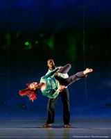 Motionhouse SCATTERED-0209