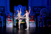 Grand Pas de Deux