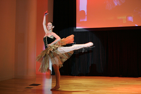 2007 Imagine the Impossible pc Sharen Bradford-0008