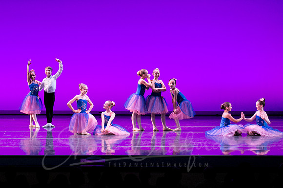 Dance at Le Moulin-0202