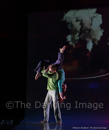 Motionhouse SCATTERED-0481