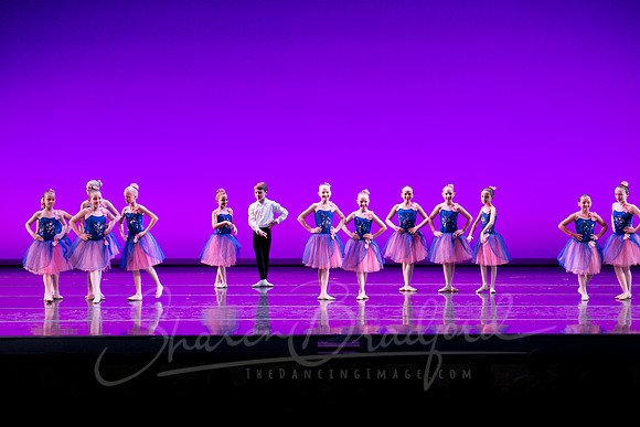 Dance at Le Moulin-0196