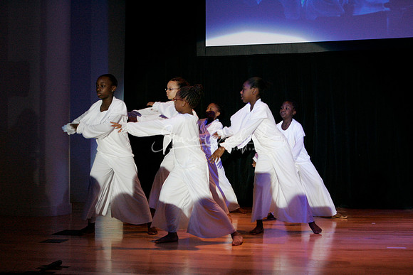 2007 Imagine the Impossible pc Sharen Bradford-0068