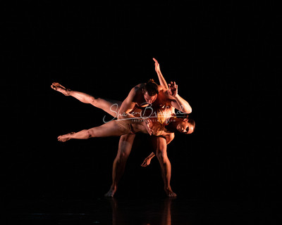 TITAS CP22 PILOBOLUS Symbiosis pc Sharen Bradford-0951