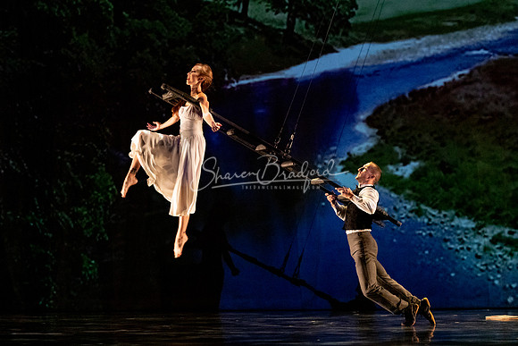 MOMIX Alice pc Sharen Bradford-0067