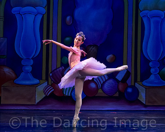 Royale Ballet Nutcracker-2330