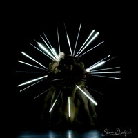 MOMIX Light Reigns pc Sharen Bradford-0505