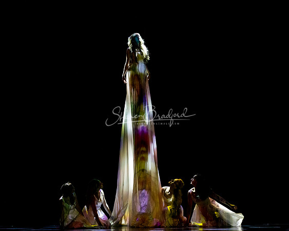 MOMIX Alice pc Sharen Bradford-1187