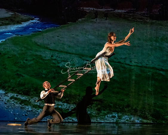MOMIX Alice pc Sharen Bradford-0073