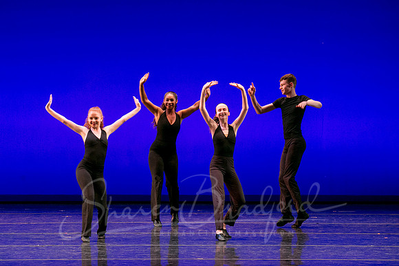 It's Showtime-4396