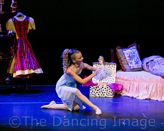 Clara's Dream - pc Sharen Bradford-9183