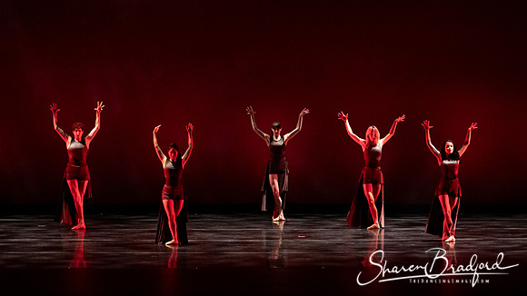 6 o'clock Dance Theater  pc Sharen Bradford-4201
