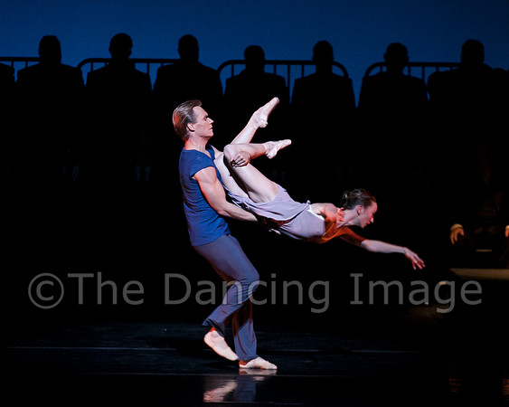 A Gathering 2013-0287