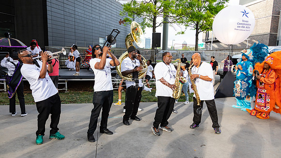 DAD 2022 Block Party pc Sharen Bradford-2719