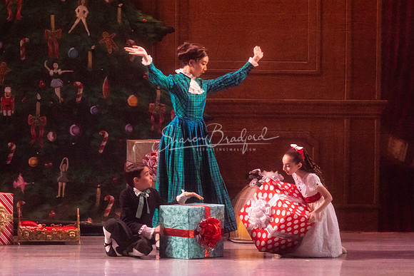 CPA Nutcracker Party Sat pc Sharen Bradford-0156