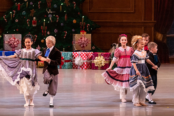 CPA Nutcracker Party Sat pc Sharen Bradford-0265