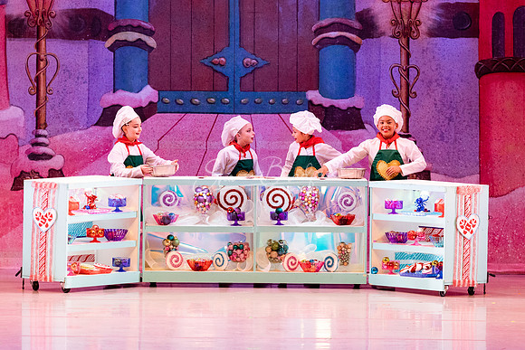 CPA Nutcracker Sweets Sun 2023 pc Sharen Bradford-4950