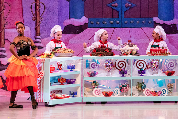CPA Nutcracker Sweets Sun 2023 pc Sharen Bradford-5064