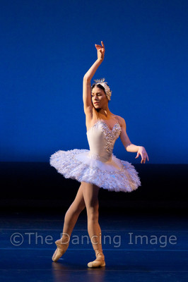 White Swan Pas de Deux-0029