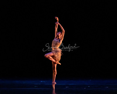 TITAS CP22 LINES Ballet pc Sharen Bradford-2153