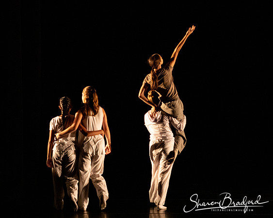 FW Academy of Fine Arts pc Sharen Bradford-2935