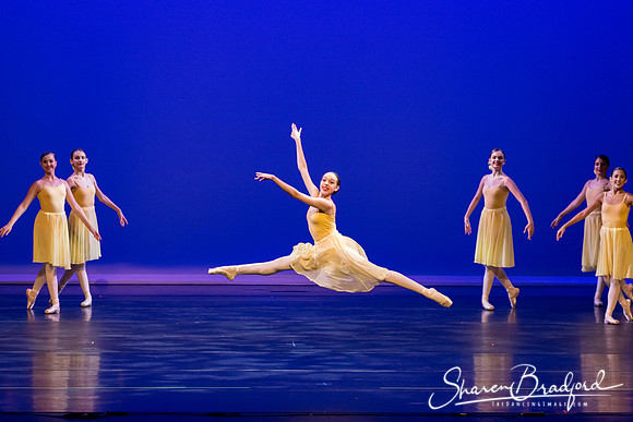 Grande Waltz-2110
