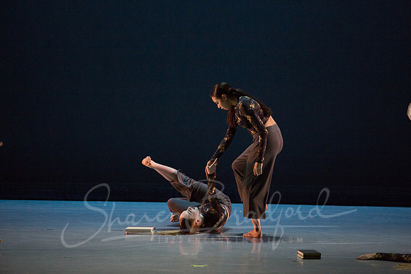 Beyond the Cover pc Sharen Bradford-6944