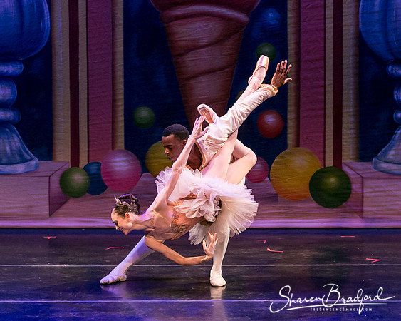 Sugar Plum Pas de Deux pc Sharen Bradford-2014