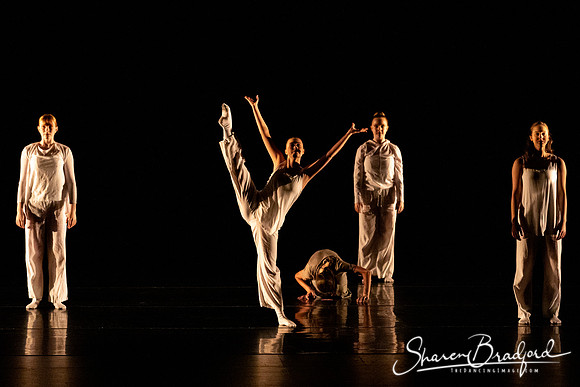FW Academy of Fine Arts pc Sharen Bradford-2875