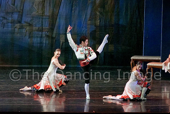 Nutcracker Thurs-978