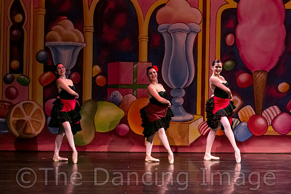 Royale Ballet Nutcracker-1600