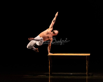 TITAS CP22 MOMIX Table Talk pc Sharen Bradford-0694