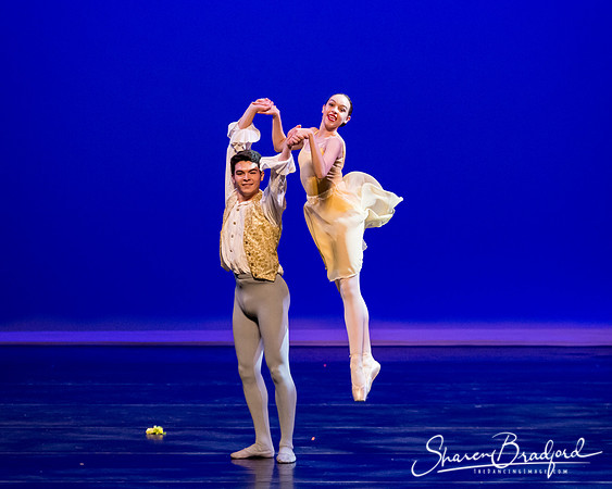 Grande Waltz-2191