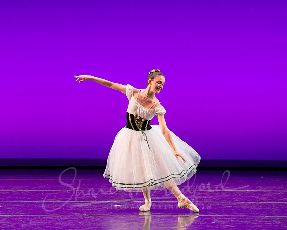 Swan Lake Pas de Trois-4015