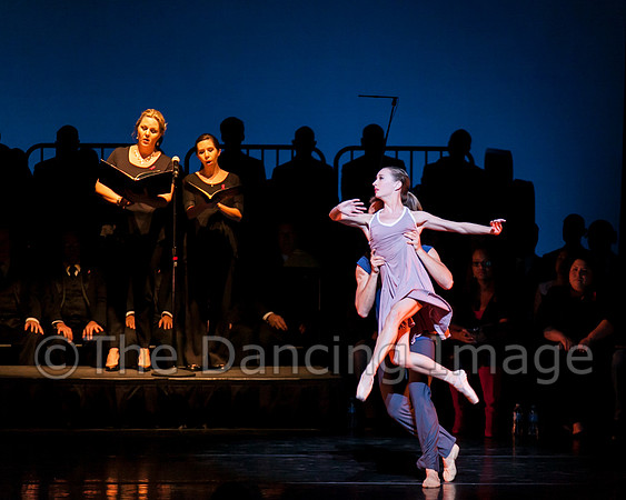 A Gathering 2013-0263