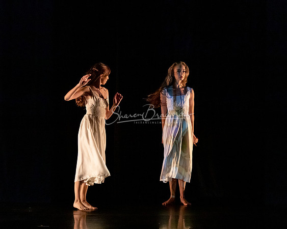 Momix ALICE 9-17-21 pc Sharen Bradford-1373
