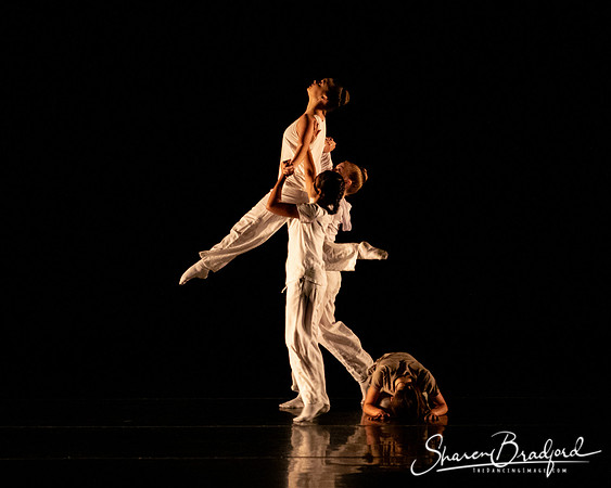FW Academy of Fine Arts pc Sharen Bradford-2889