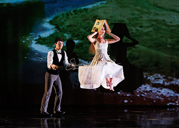 MOMIX Alice 2023 pc Sharen Bradford-0032