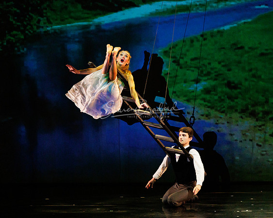 MOMIX Alice 2023 pc Sharen Bradford-0091