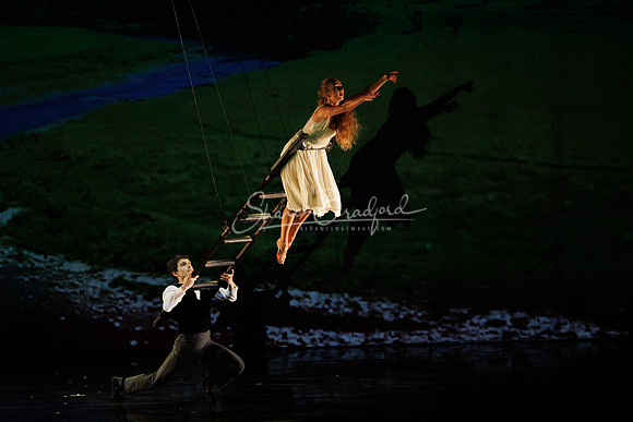 MOMIX Alice 2023 pc Sharen Bradford-0126