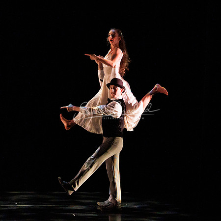 MOMIX Alice 2023 pc Sharen Bradford-0133