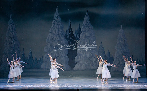 ACB Nutcracker Snow Sat 2021 pc Sharen Bradford-0960