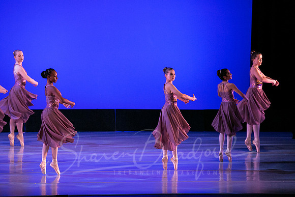 Isoline Dances-1582