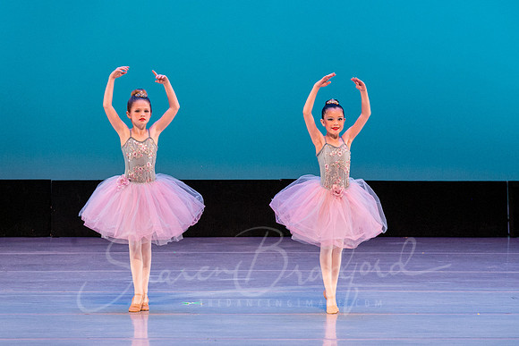Swan Lake Lillies-3904