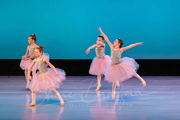 Swan Lake Lillies-3932