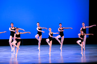 En Pointe-5306