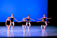 En Pointe-5334