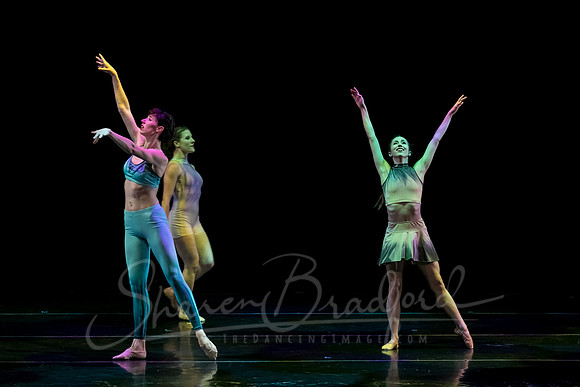 6 oClock Dance pc Sharen Bradford-2240